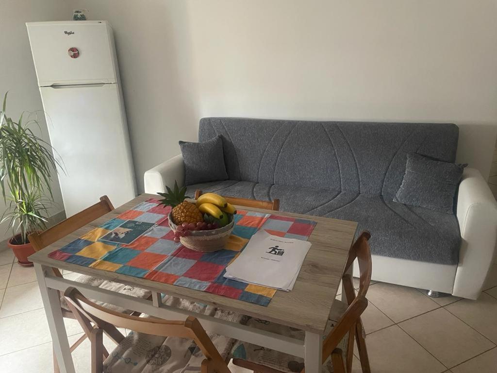 Airport Apartment Alloggio Turistico T&C Fiumicino Exterior photo